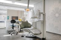 Carrousel foto 3: Dental Clinics Breda Belcrum Linie behandelkamer